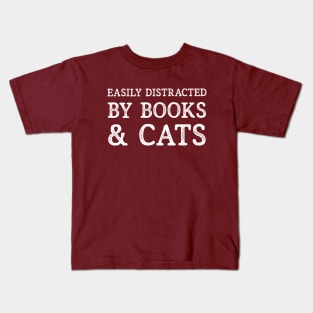 easily distracted by cats and books, summer top, kitten lover Kids T-Shirt